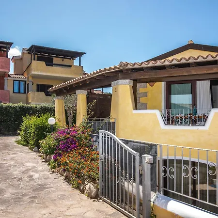 Lägenhet Dimora Di Rosy Pittulongu - Happy