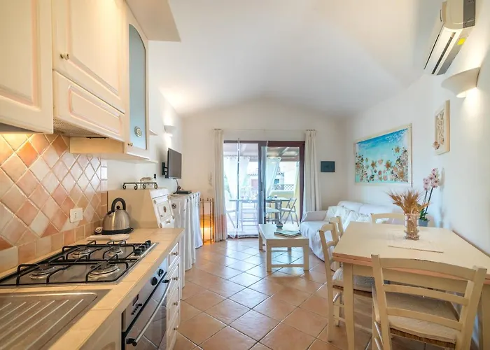 Dimora Di Rosy Pittulongu - Happy *