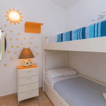 Dimora Di Rosy Pittulongu - Happy Lägenhet *