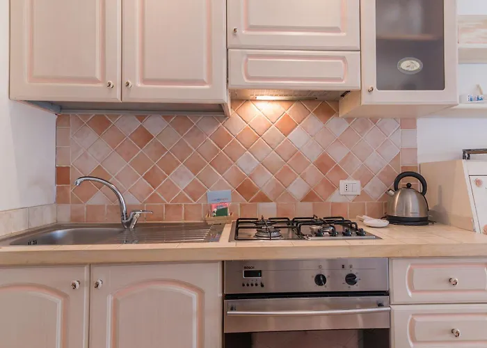 Dimora Di Rosy Pittulongu - Happy *